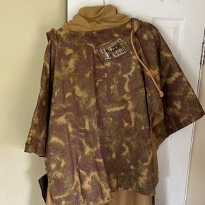 Star Wars galaxies edge, resistance poncho